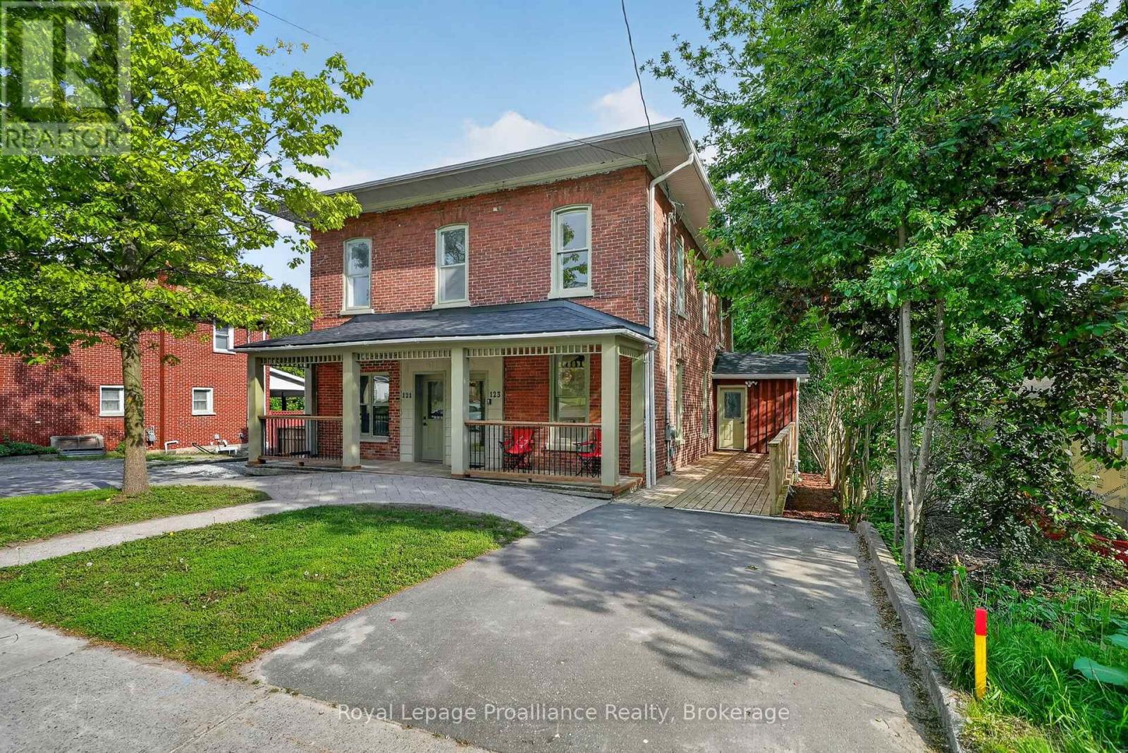 123 MAIN STREET - 33