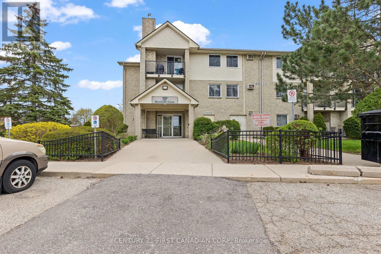 #109 729 DEVERON CRESCENT - 1