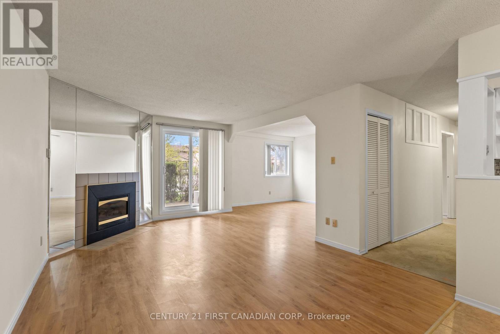 #109 729 DEVERON CRESCENT - 10
