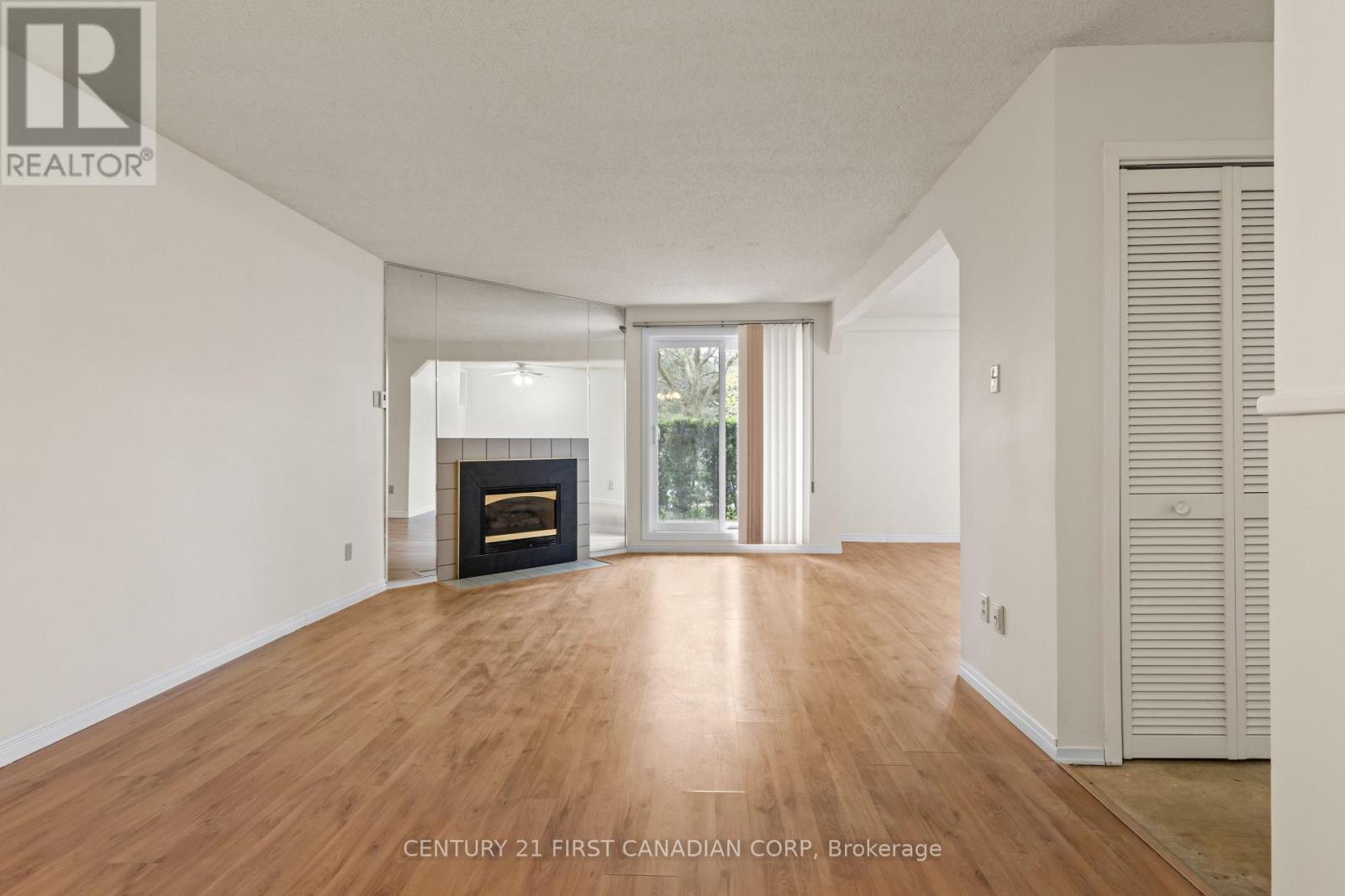 #109 729 DEVERON CRESCENT - 12