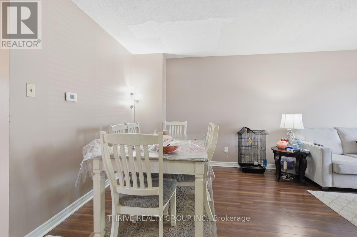 #40 1095 JALNA BOULEVARD - 11