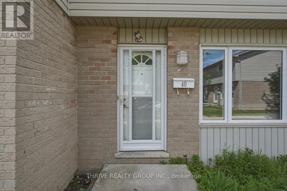 #40 1095 JALNA BOULEVARD - 4