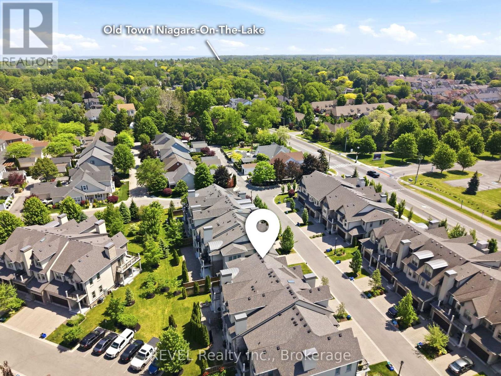 #S14 14 ST. ANDREWS LANE S - Image 39