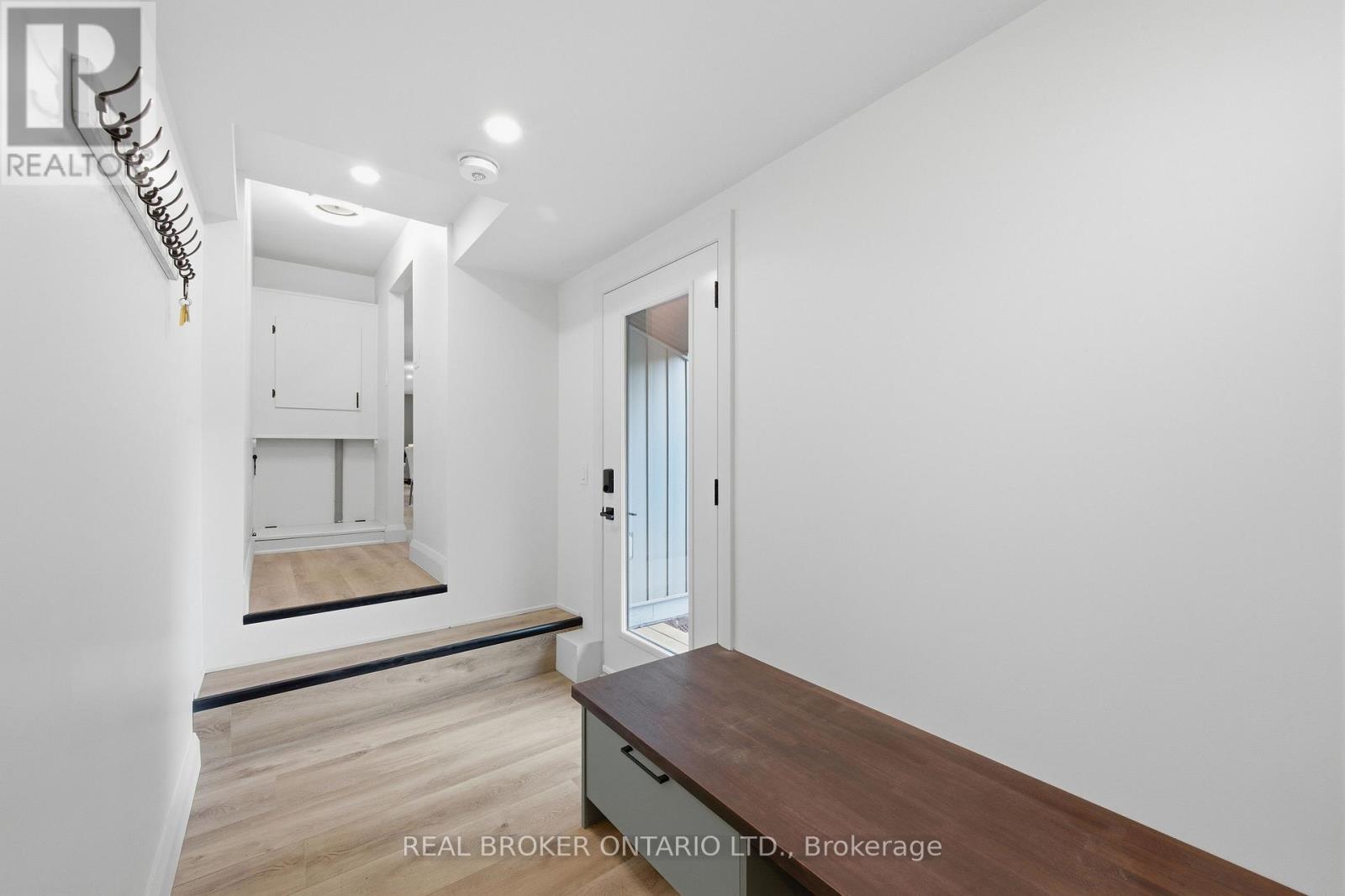 3 Bed, 2 Bath House for Sale in Ottawa – 2627 DONNELLY DRIVE, Ottawa – MLS# X13422162 - Image 36