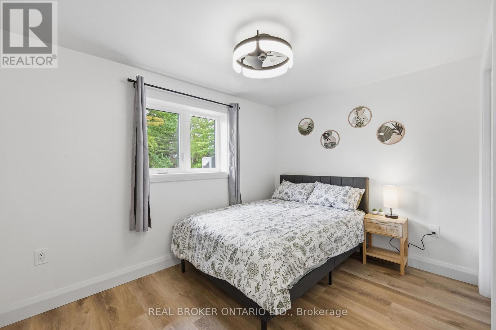 3 Bed, 2 Bath House for Sale in Ottawa – 2627 DONNELLY DRIVE, Ottawa – MLS# X13422162 - Image 38