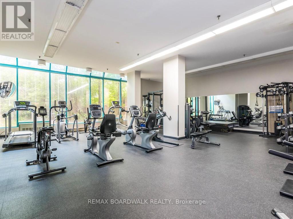 #715 1025 GRENON AVENUE - 30