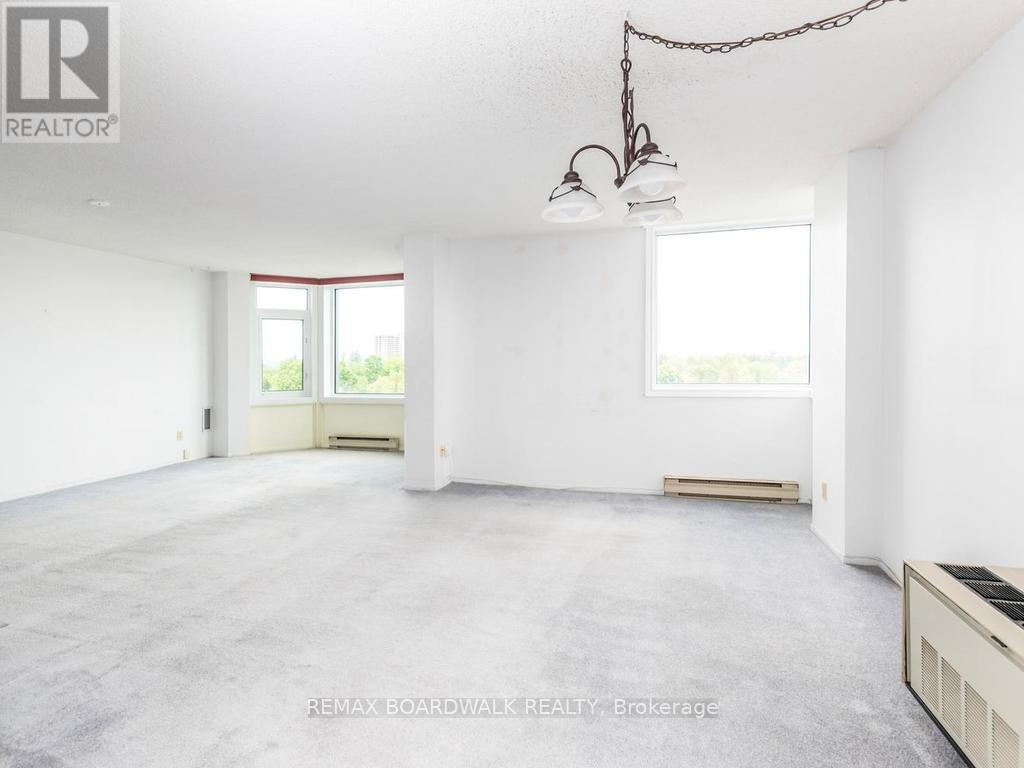 #715 1025 GRENON AVENUE - 7