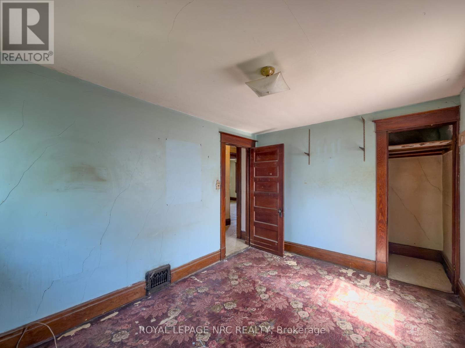 5108 MCRAE STREET - 21