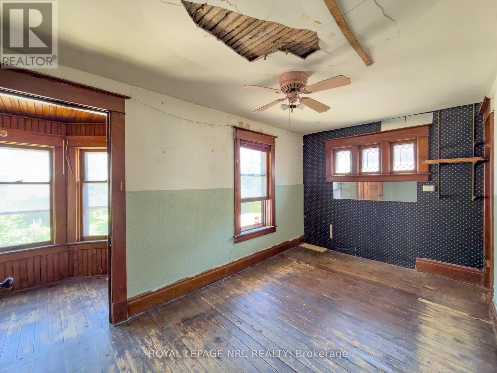 5108 MCRAE STREET - 26