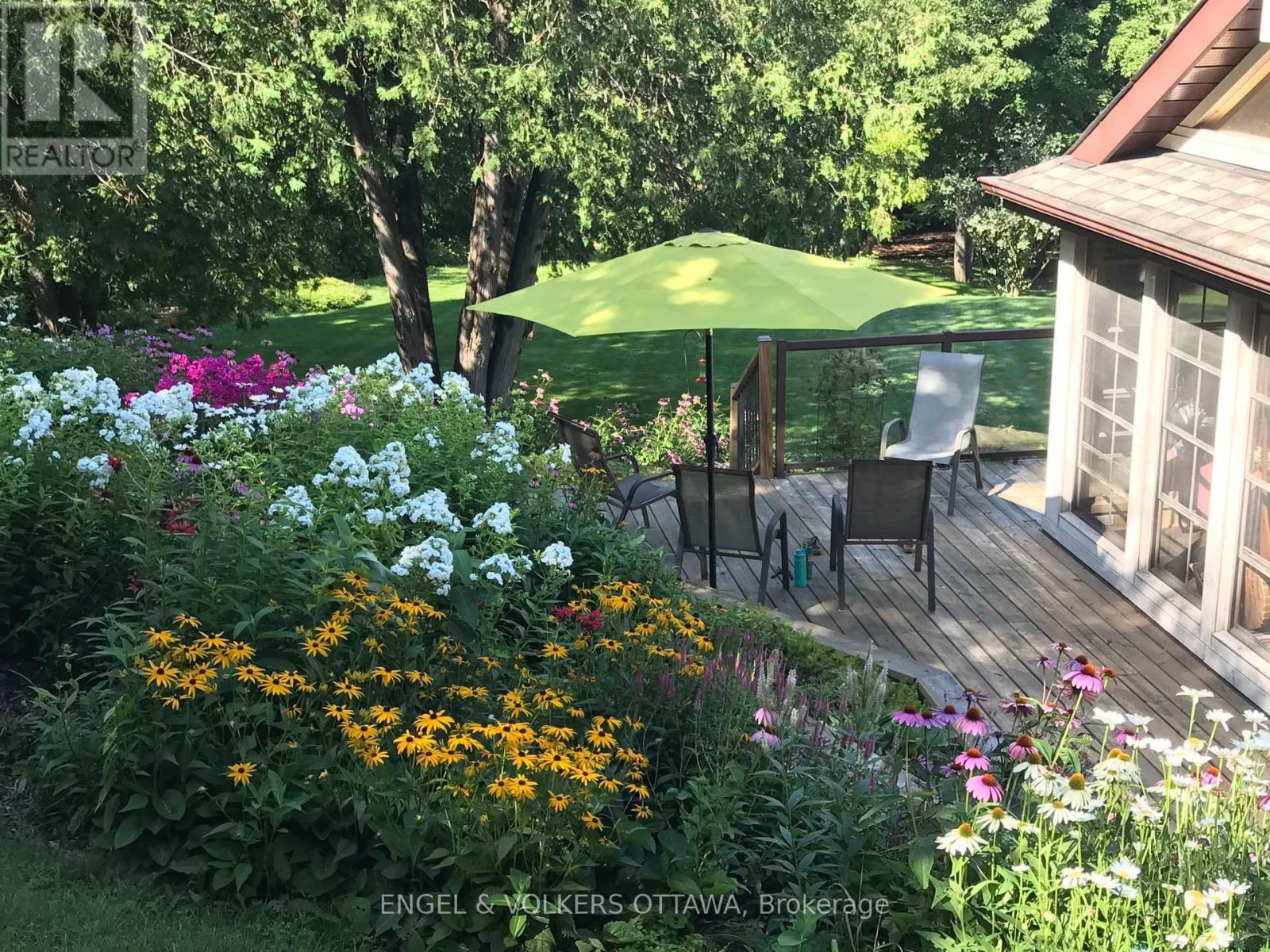 4637 NORTHWOODS DRIVE - 42