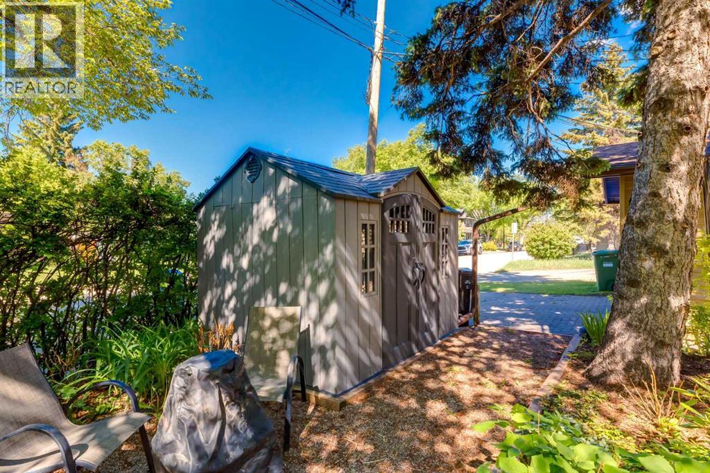 2826 1 Avenue NW — photo 43