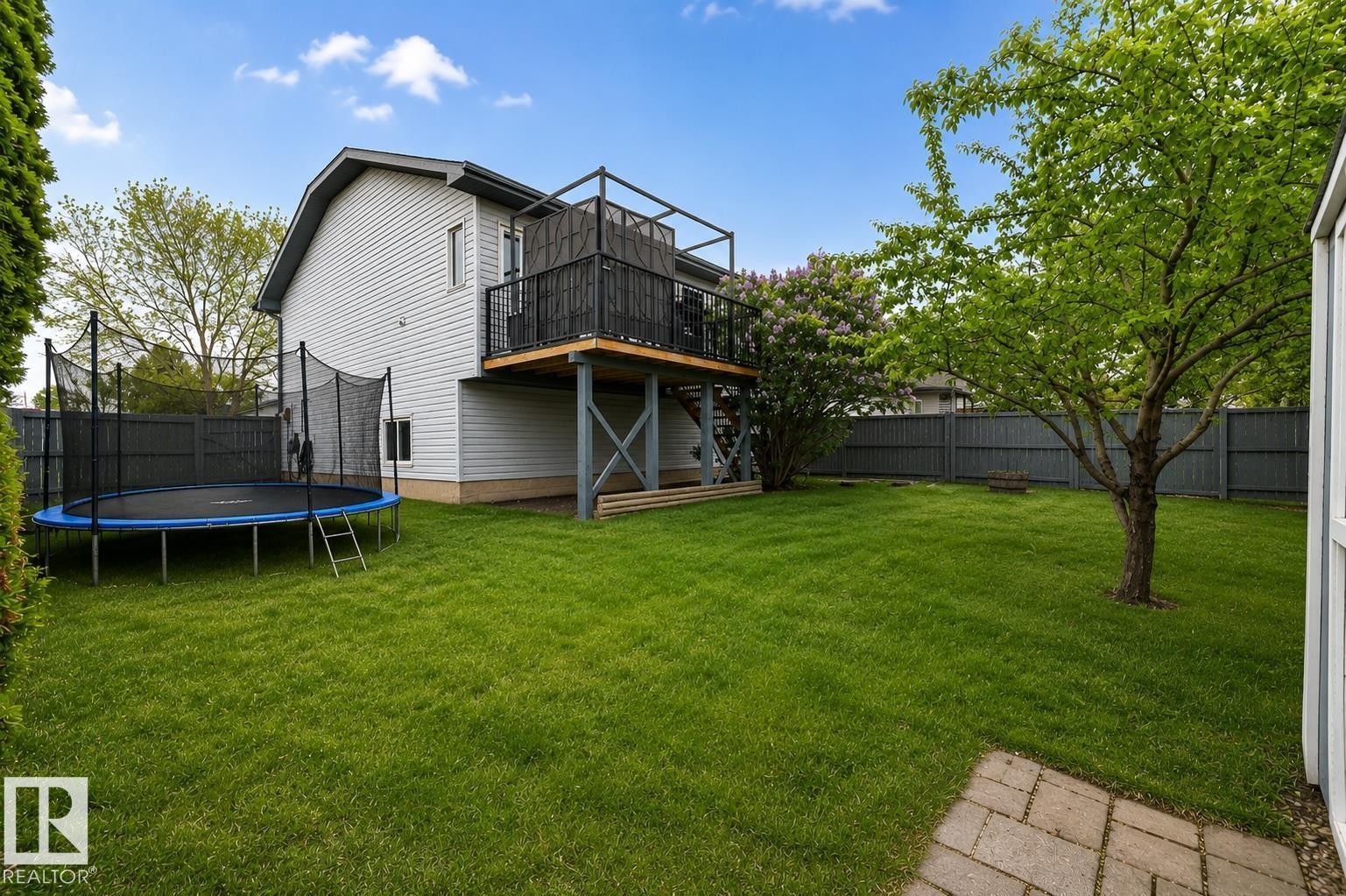 22 DORIAN WY — photo 16