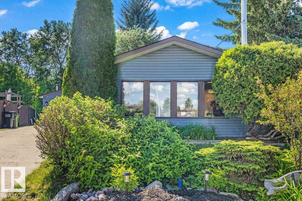 135 HOMESTEAD CR NW NW - 1