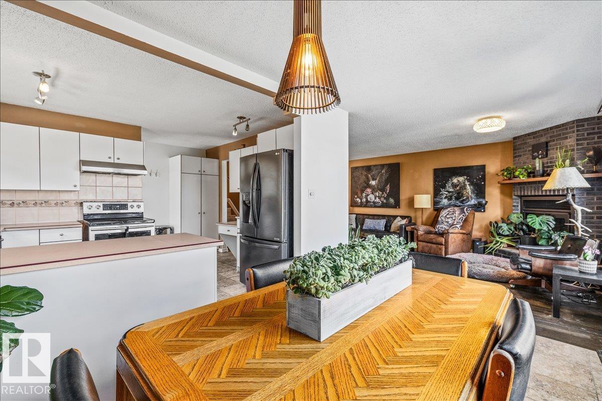 135 HOMESTEAD CR NW NW - 10