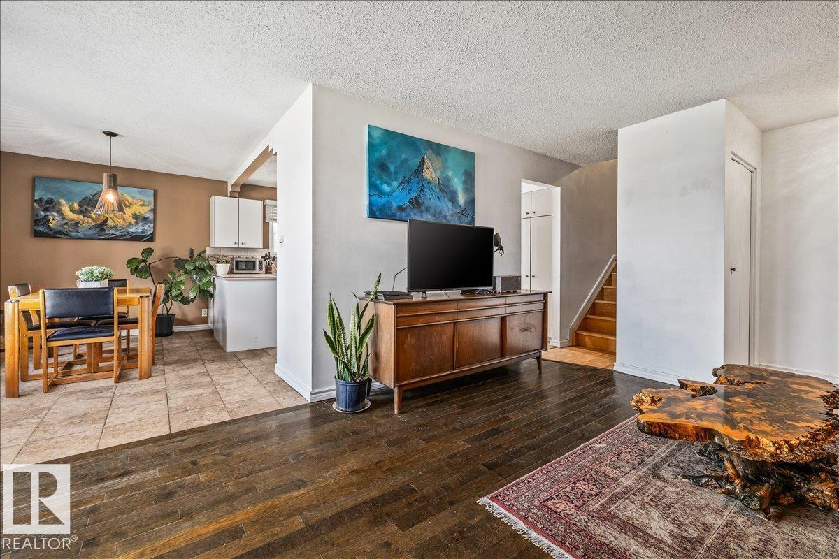 135 HOMESTEAD CR NW NW - 13