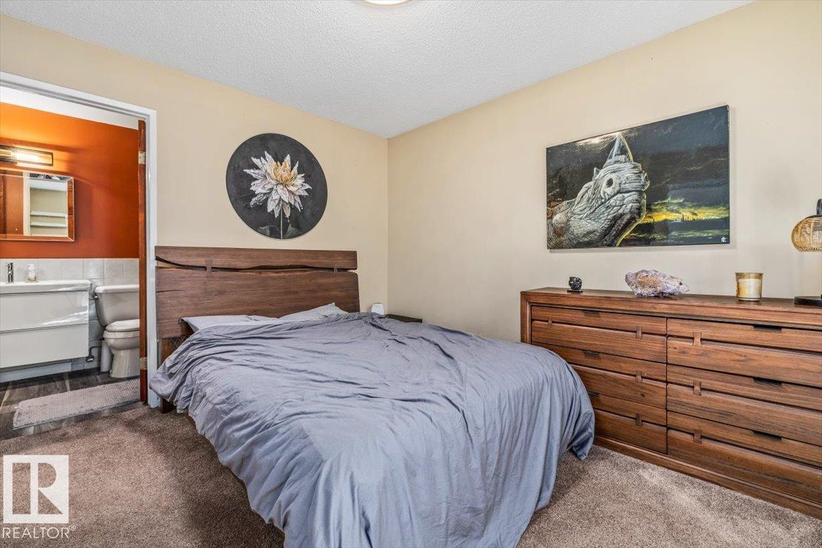 135 HOMESTEAD CR NW NW - 19