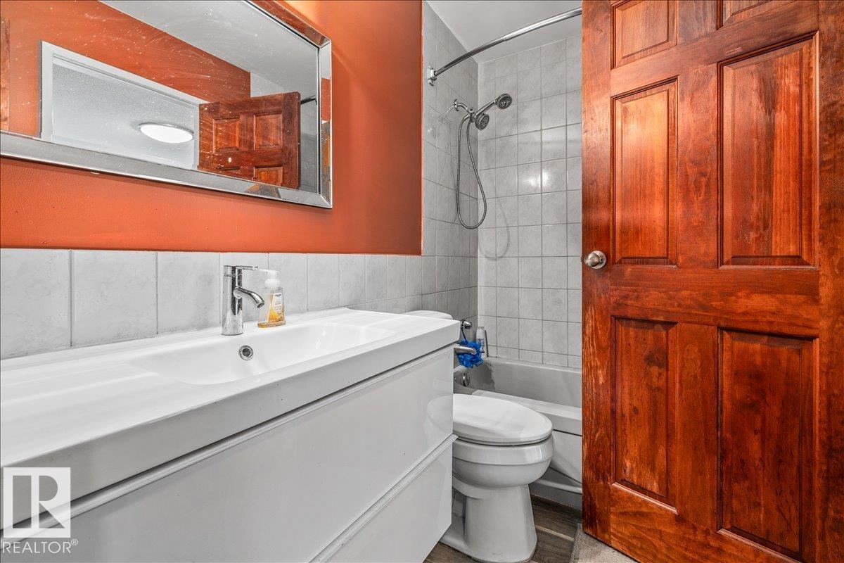 135 HOMESTEAD CR NW NW - 22