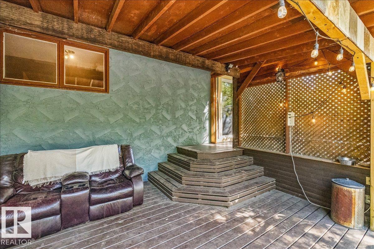 135 HOMESTEAD CR NW NW - 27