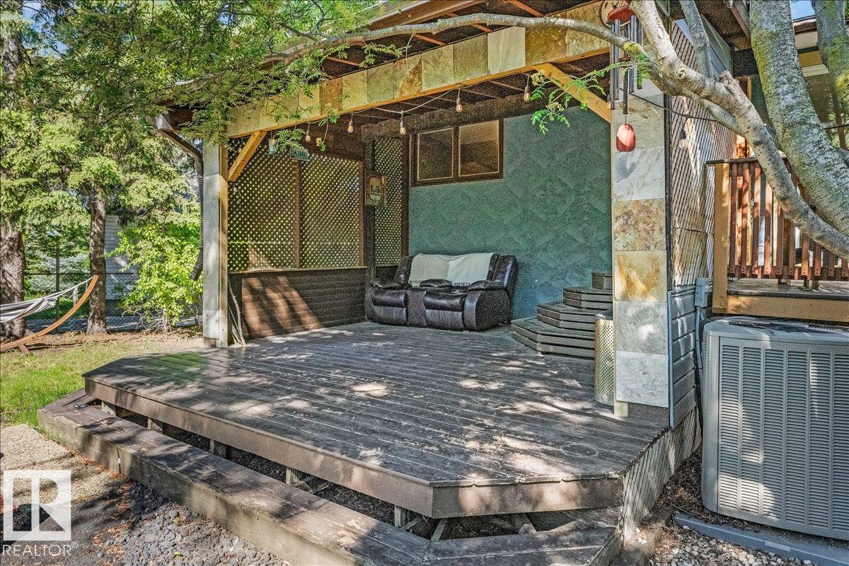 135 HOMESTEAD CR NW NW - 28