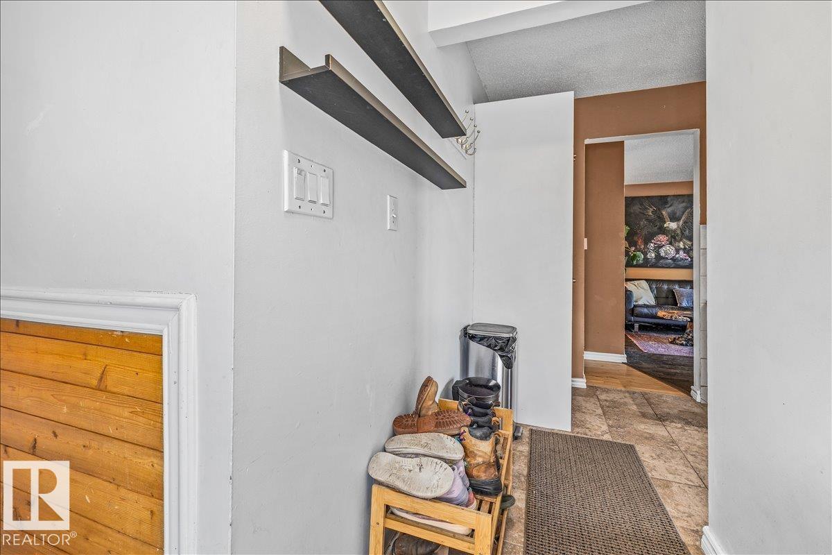 135 HOMESTEAD CR NW NW - 7