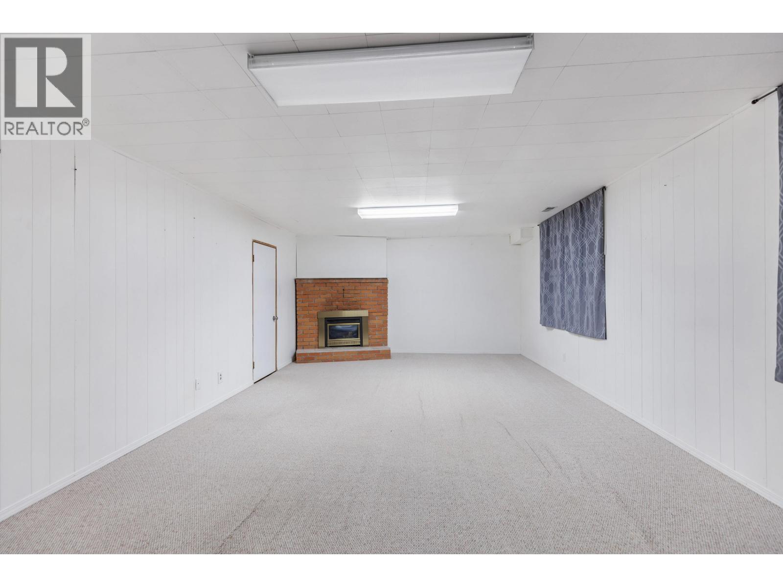 Photo 11 of 25 — 1801 GARDEN DRIVE · Prince George, BC
