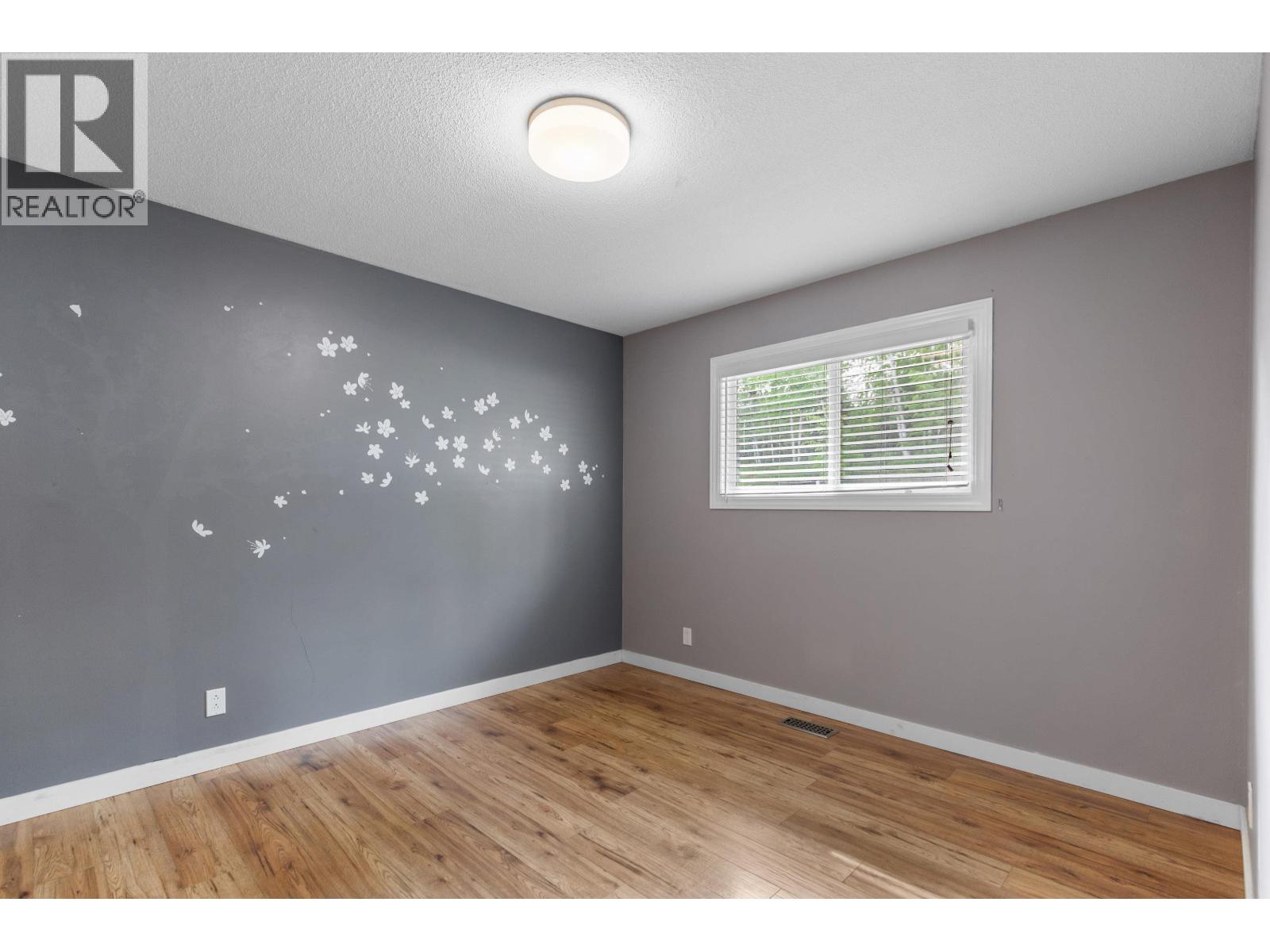 Photo 9 of 25 — 1801 GARDEN DRIVE · Prince George, BC
