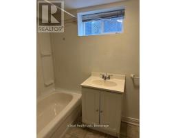 38 Kawartha Avenue, Oshawa, ON L1H3Y8 Photo 16