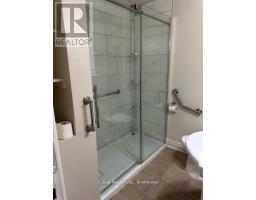 Kitchen - 38 Kawartha Avenue, Oshawa, ON L1H3Y8 Photo 8