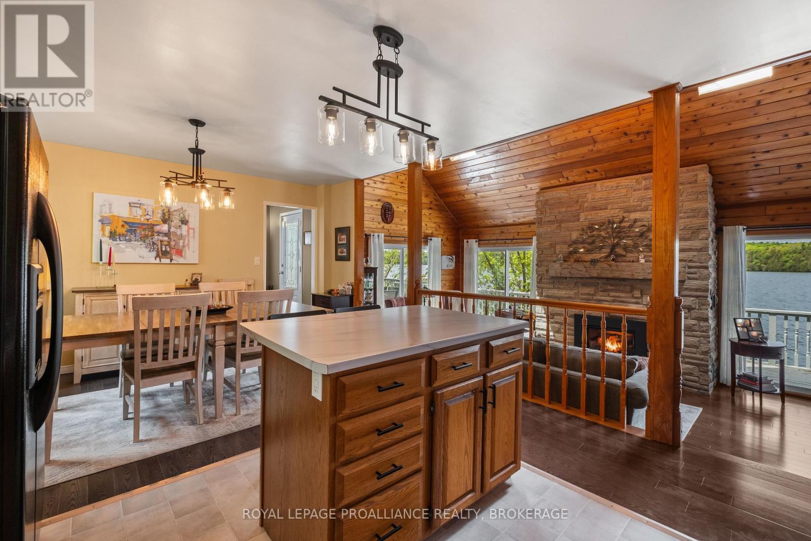 1020 LARK LANE - 17