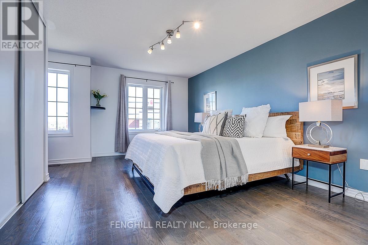 375 WHITE'S HILL AVENUE - 23