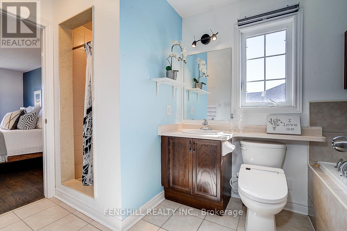 375 WHITE'S HILL AVENUE - 25