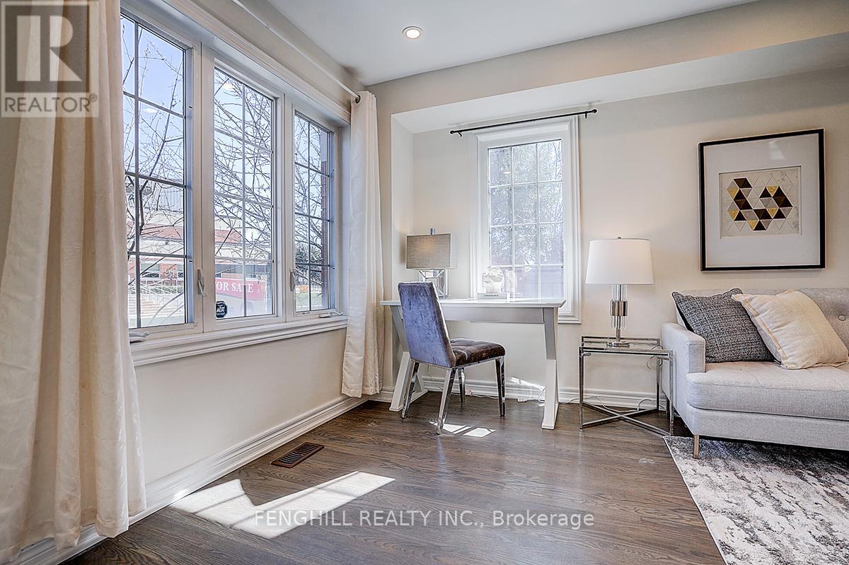 375 WHITE'S HILL AVENUE - 4