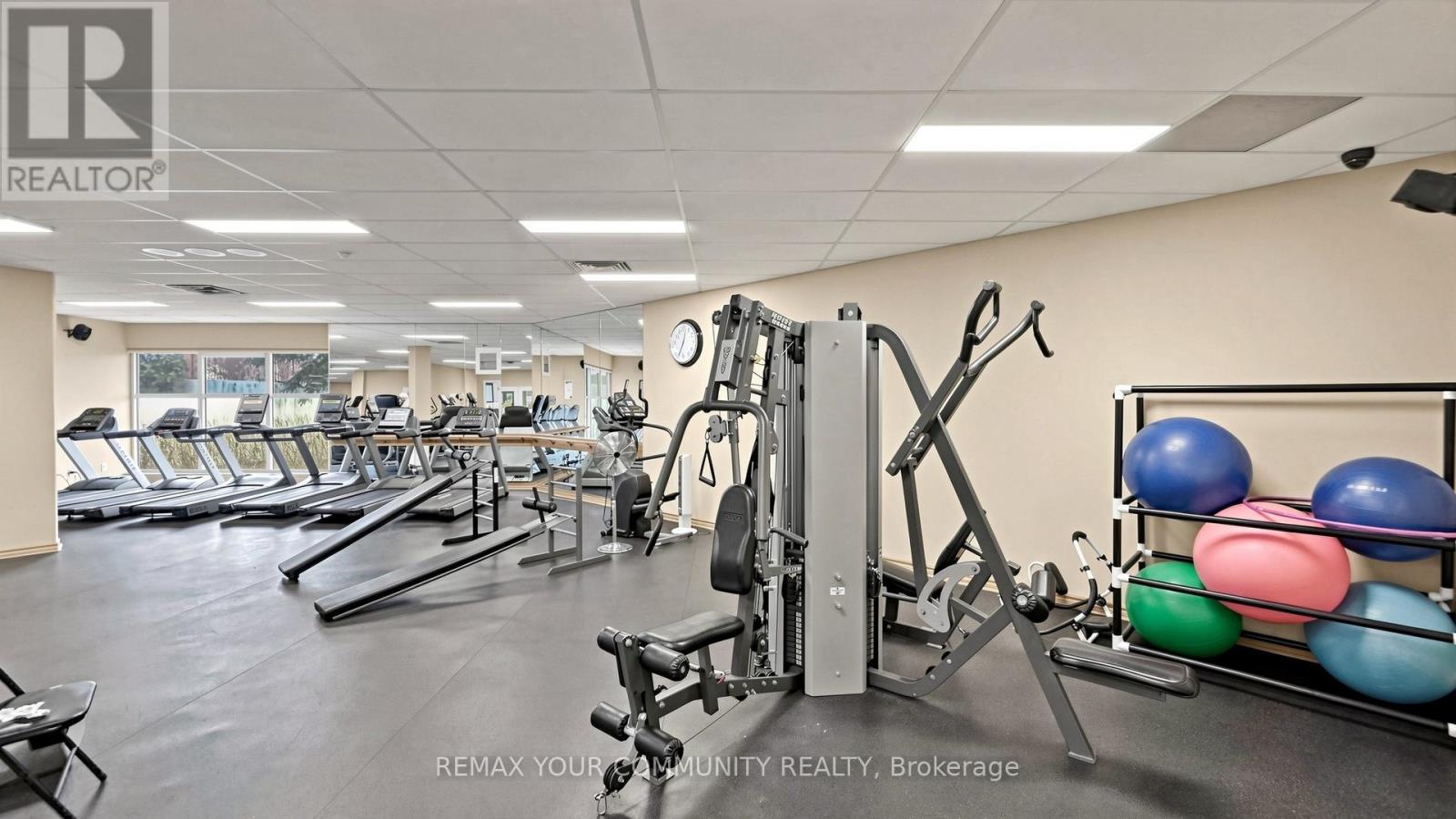 #1109 20 HARDING BOULEVARD W - 31