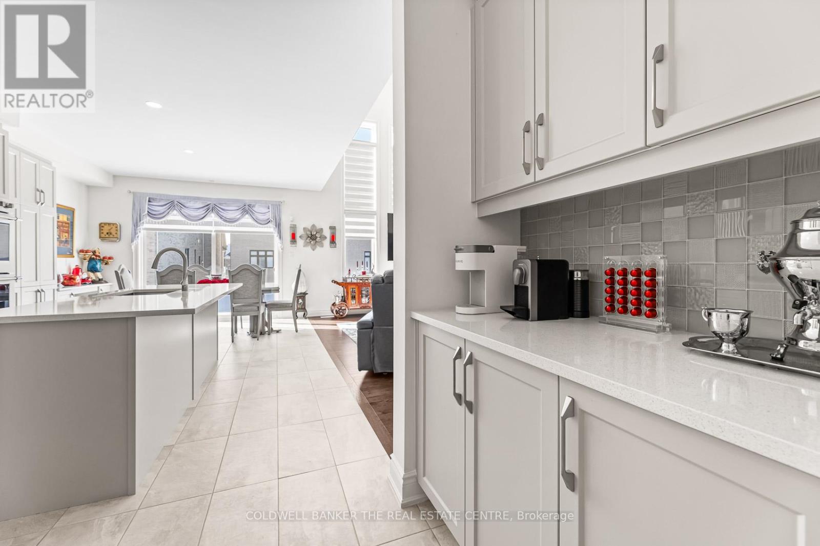 28 BELLFLOWER CRESCENT - 10
