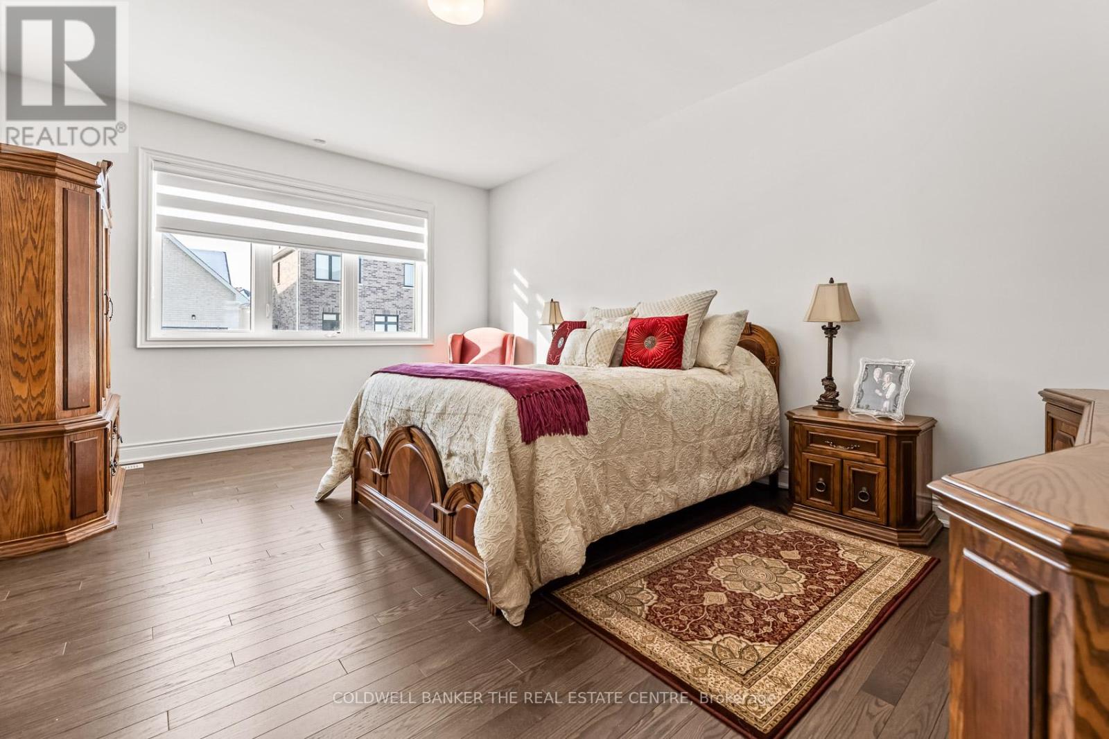 28 BELLFLOWER CRESCENT - 21