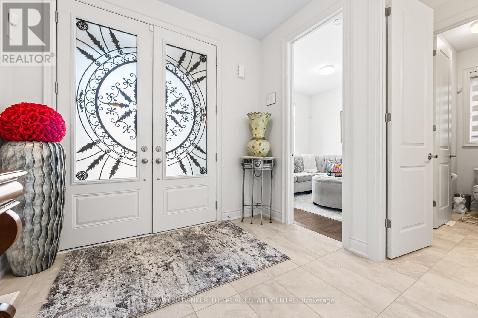 28 BELLFLOWER CRESCENT - 3