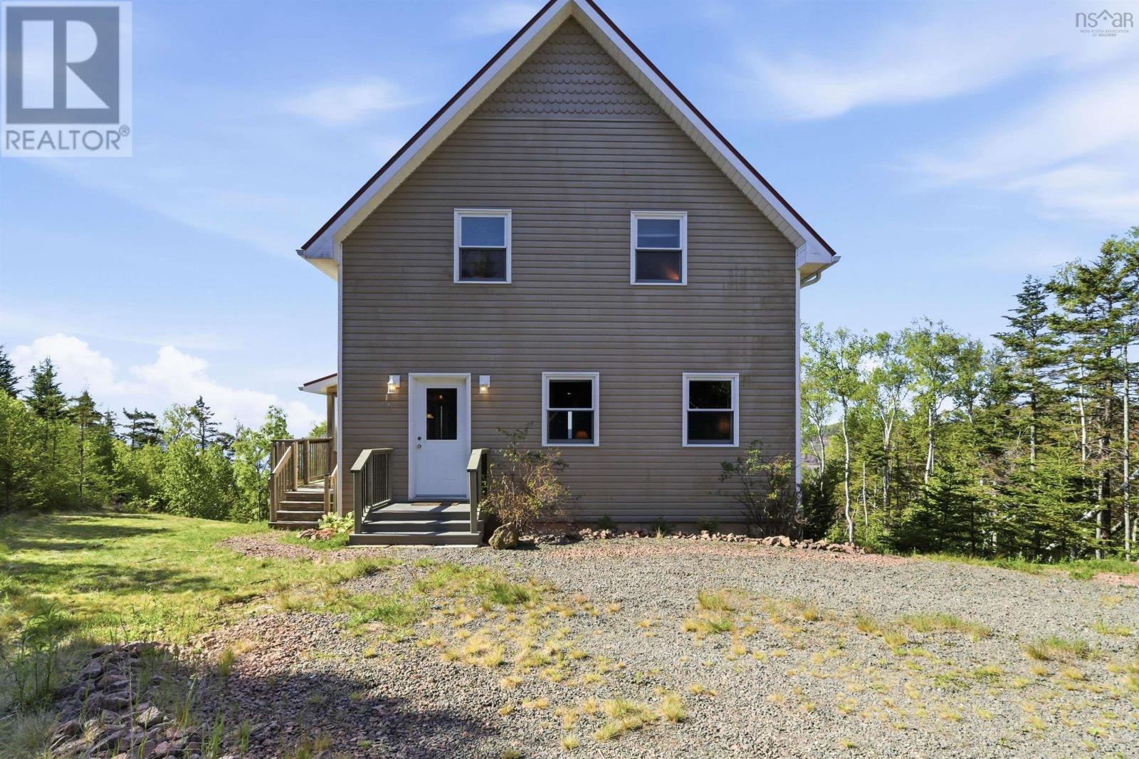 Property 3 of 47 of 1698 West Bay Road