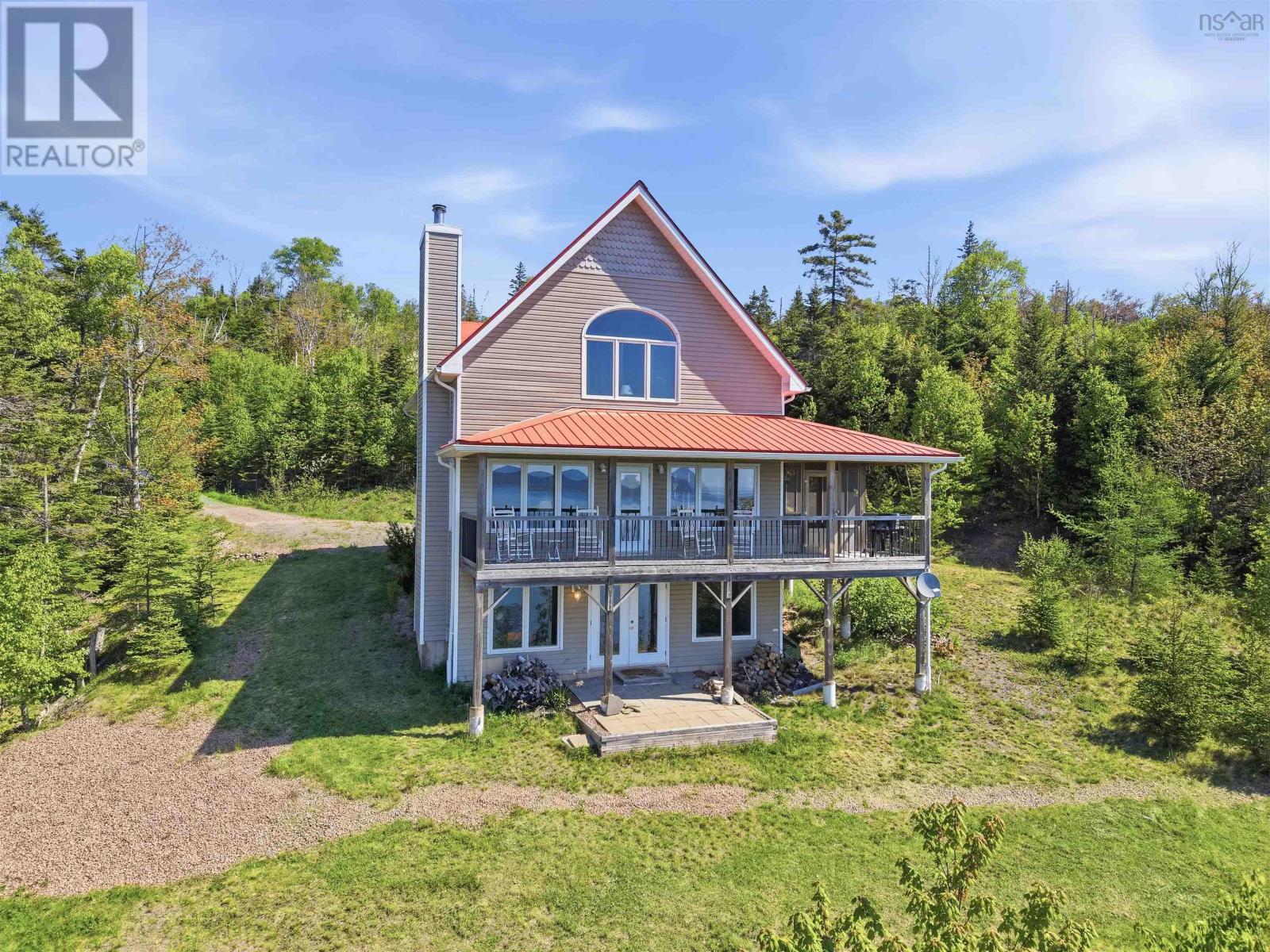 Property 2 of 47 of 1698 West Bay Road
