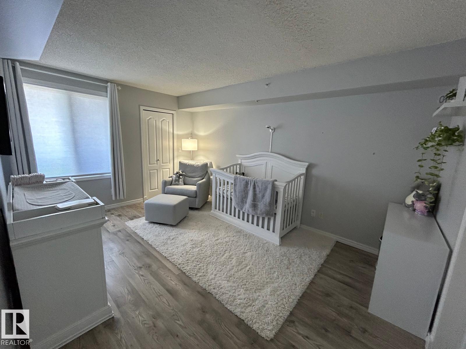 #1506 10909 103 AV NW NW - 8
