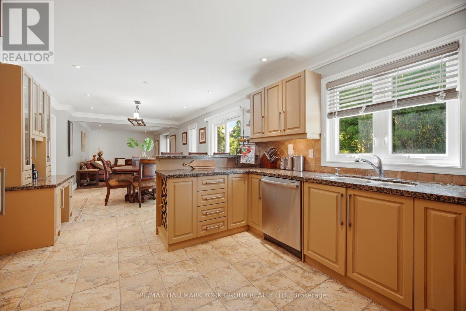 7 ANDES COURT - 11