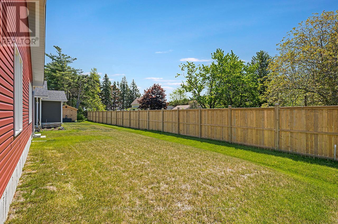 297 LAKE BREEZE DRIVE - 5