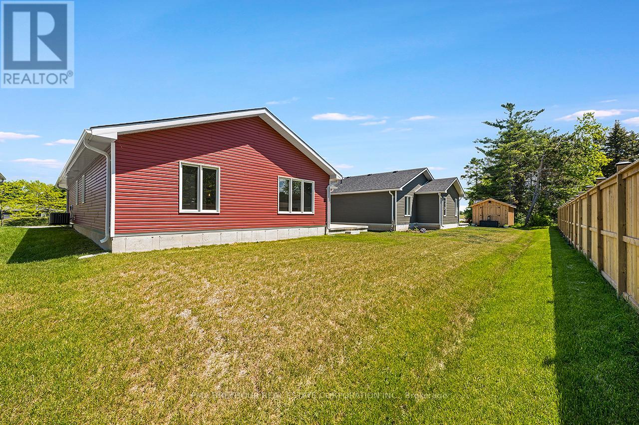 297 LAKE BREEZE DRIVE - 6