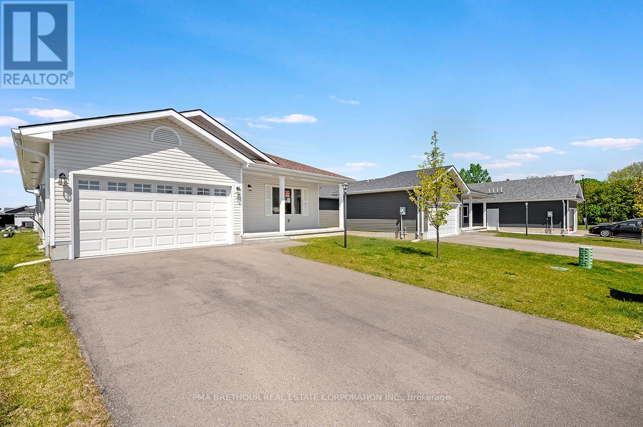 5 LAKE DRIVE - 2
