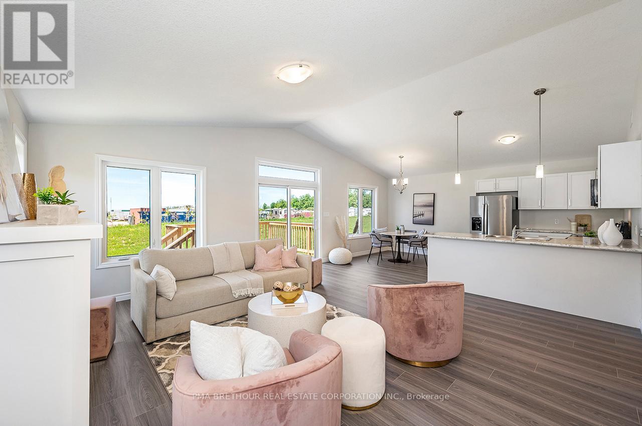 21 BLUFFS VIEW BOULEVARD - 10