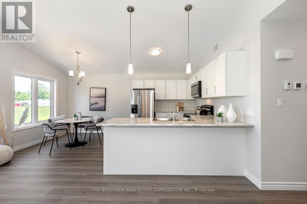 21 BLUFFS VIEW BOULEVARD - 11