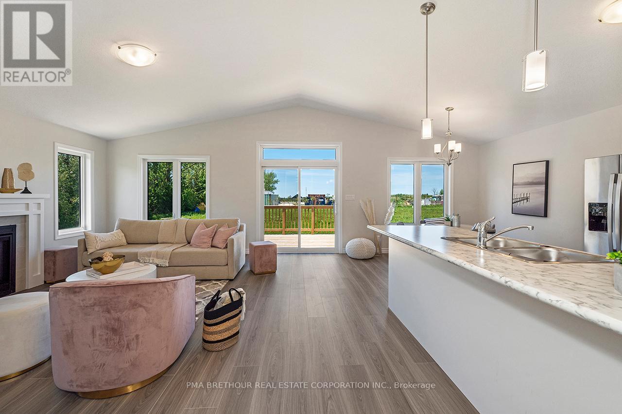 21 BLUFFS VIEW BOULEVARD - 15