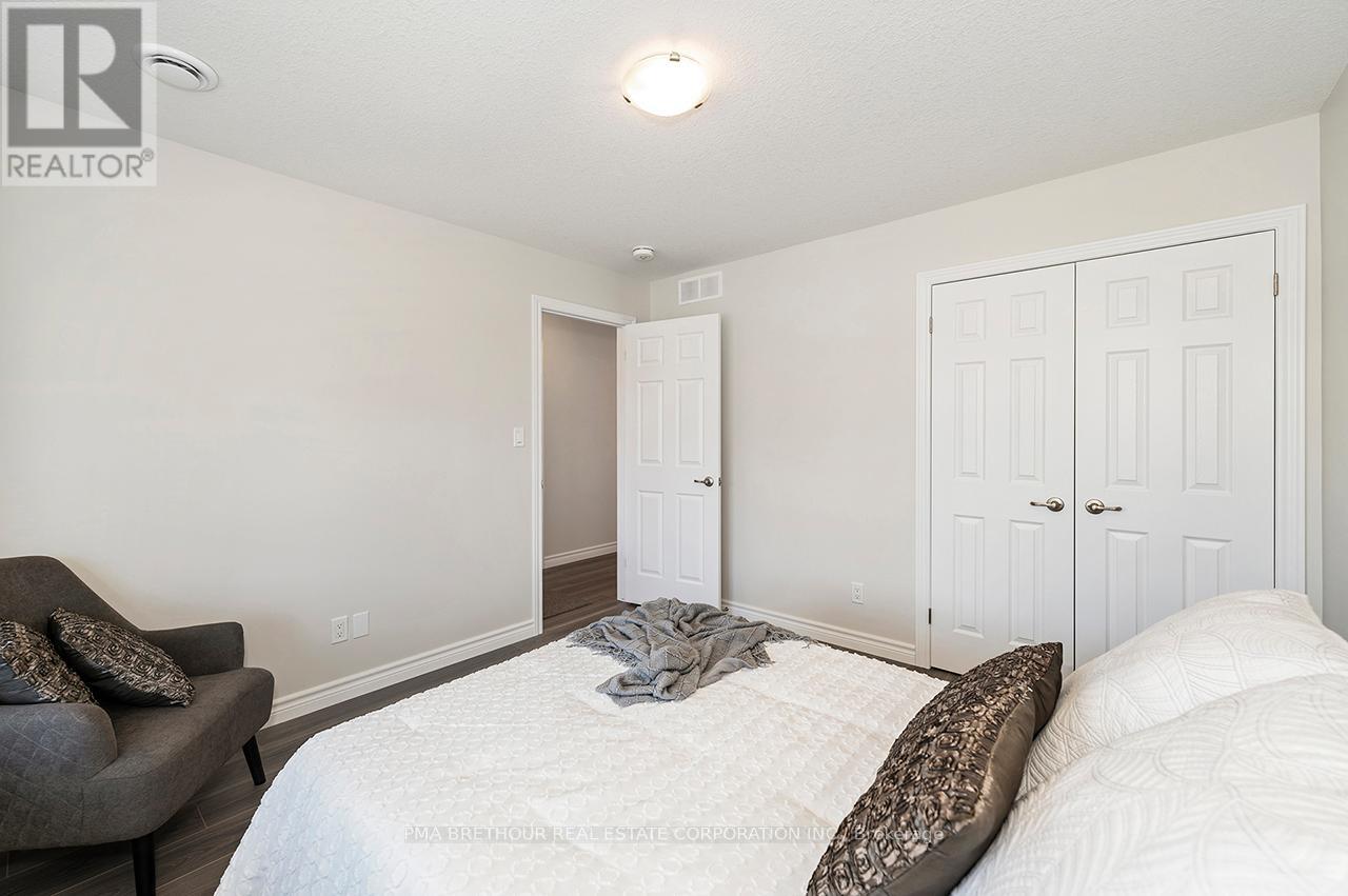 21 BLUFFS VIEW BOULEVARD - 22