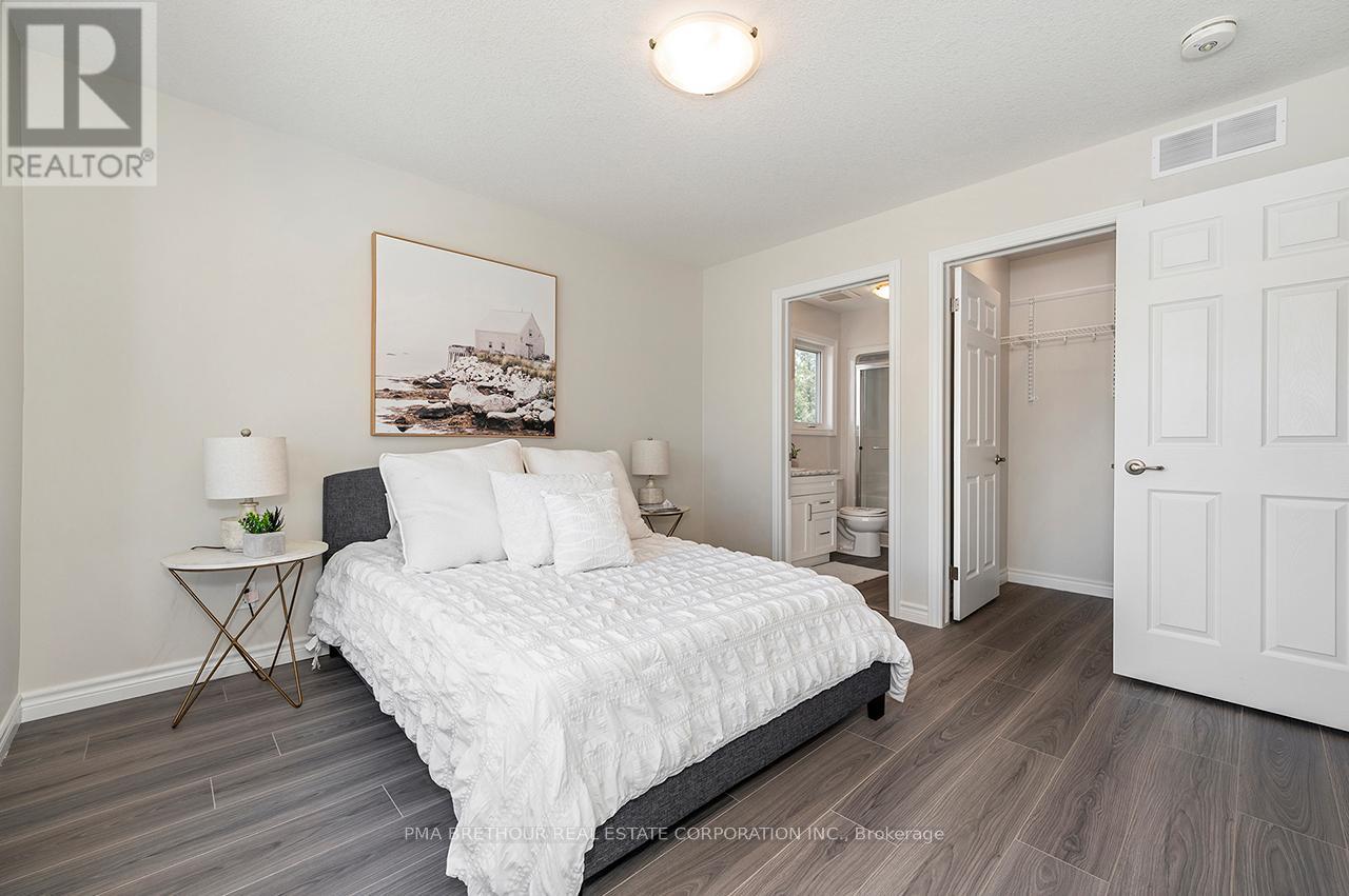 21 BLUFFS VIEW BOULEVARD - 25