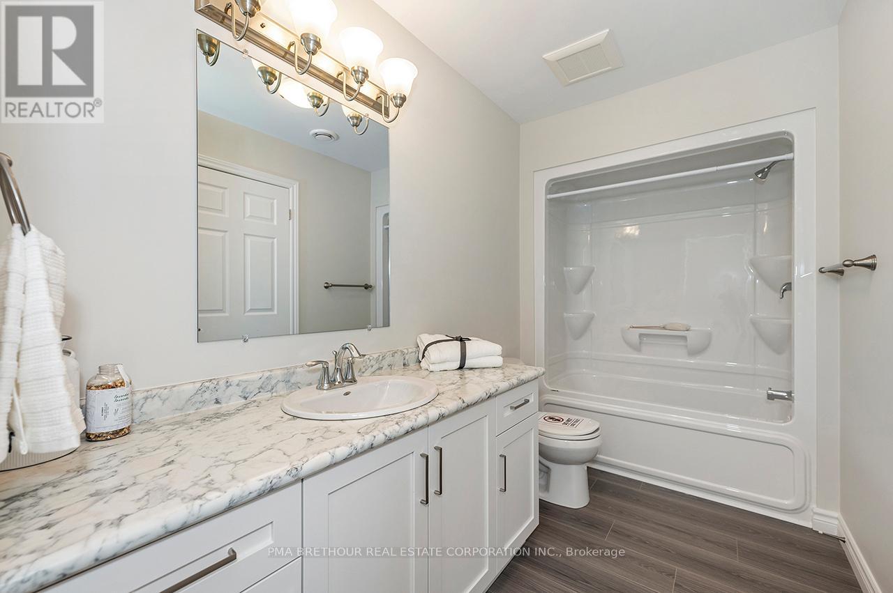 21 BLUFFS VIEW BOULEVARD - 33