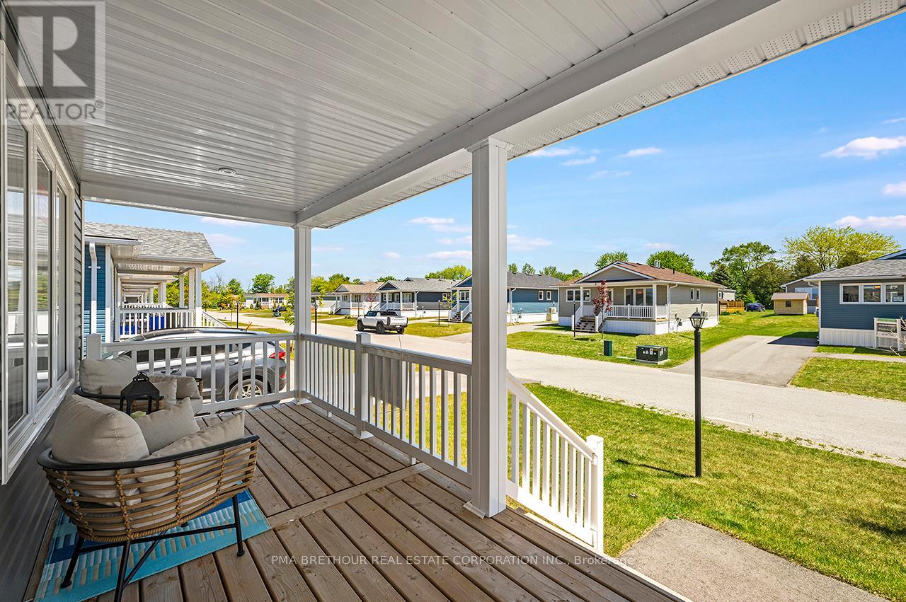 21 BLUFFS VIEW BOULEVARD - 4